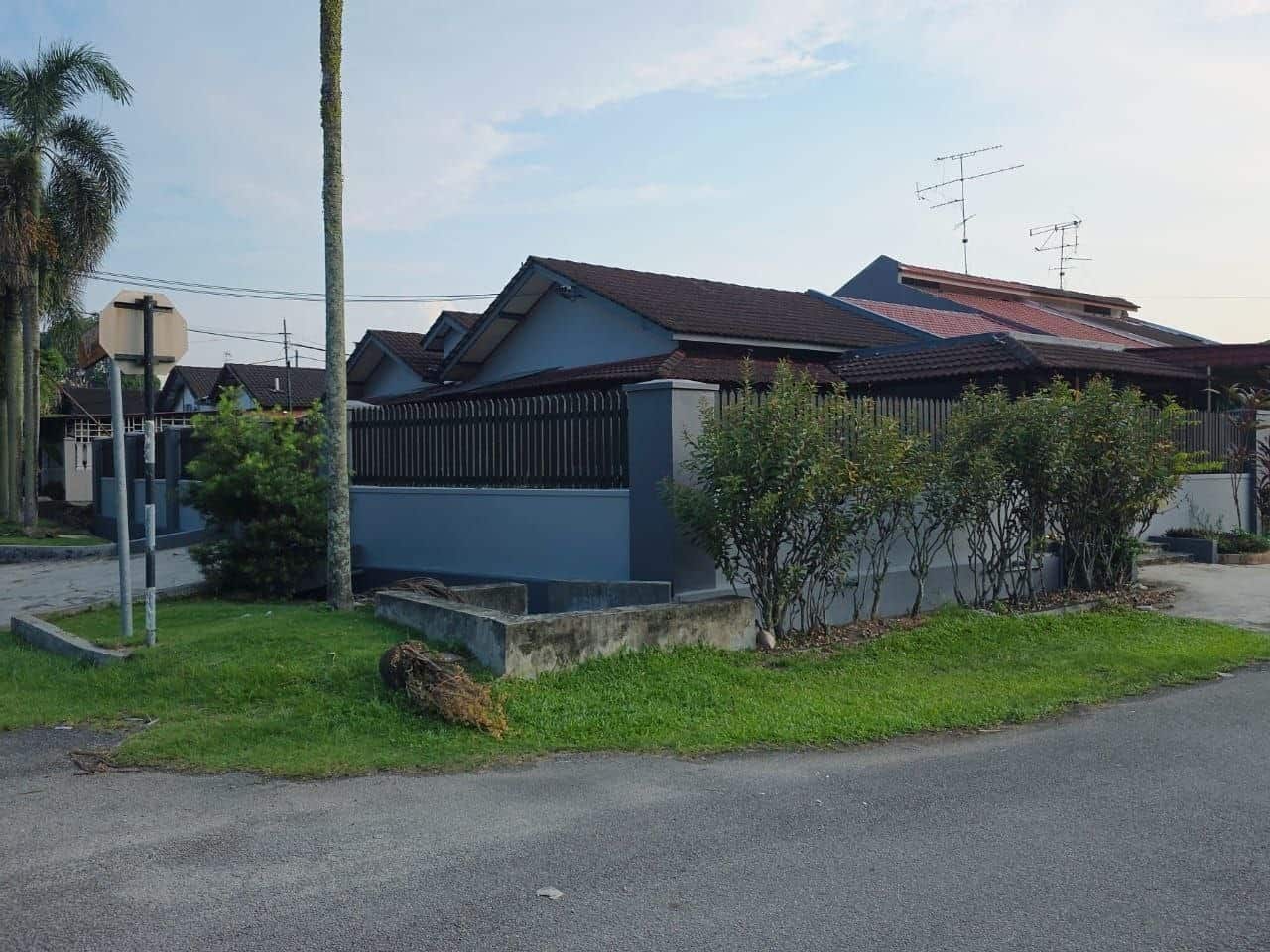 Single Storey Corner House Taman Sri Tebrau 2