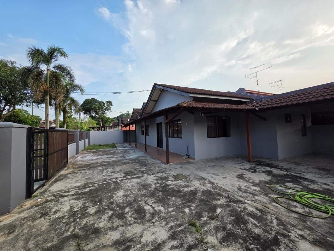 Single Storey Corner House Taman Sri Tebrau 1