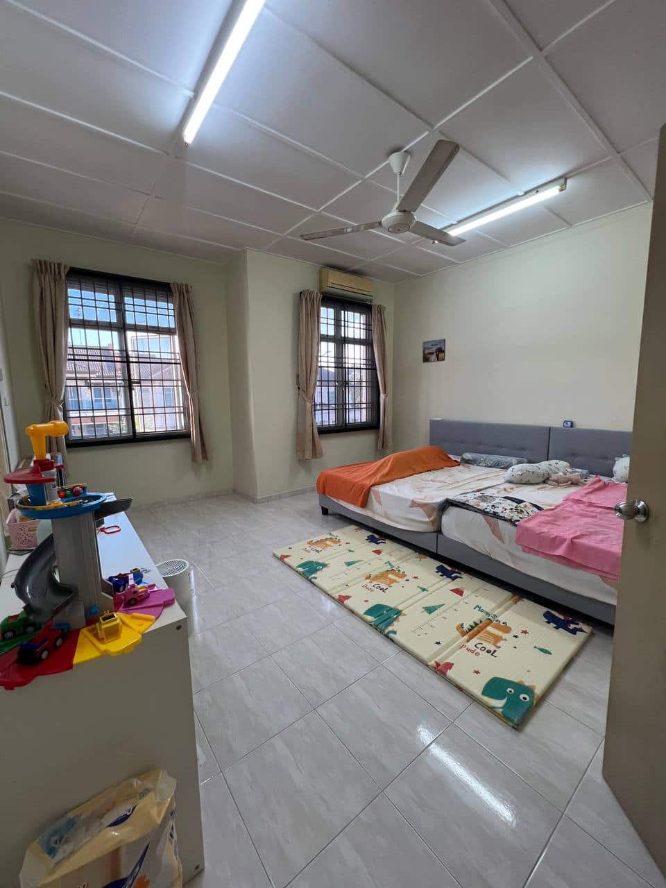 House Taman Setia Indah 4