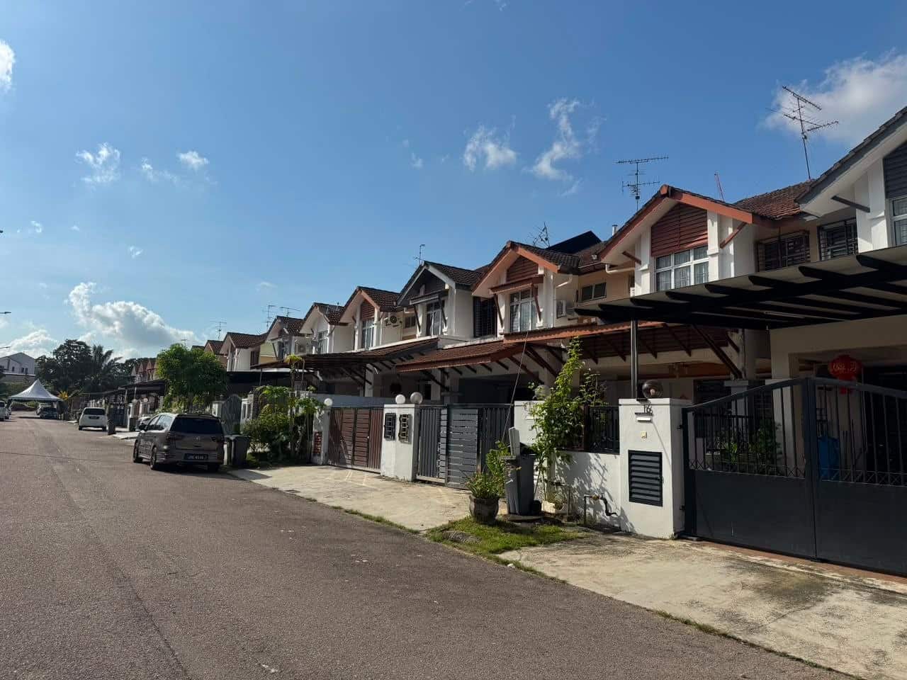 2-Storey Terrace House Taman Seri Austin 2