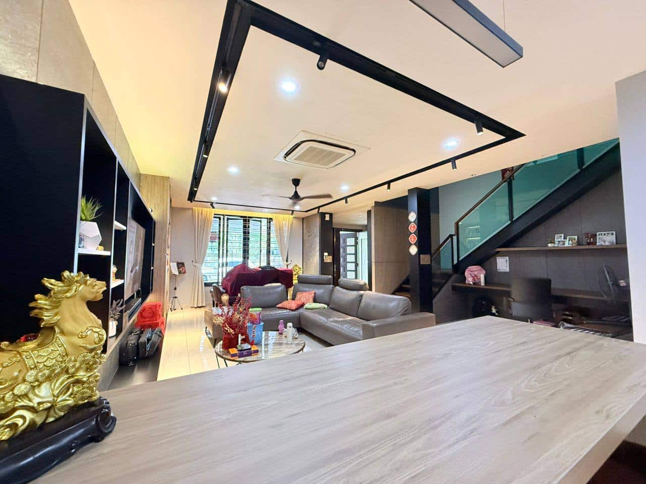 2.5-Storey Terrace Sutera Pulai Sutera Utama 1