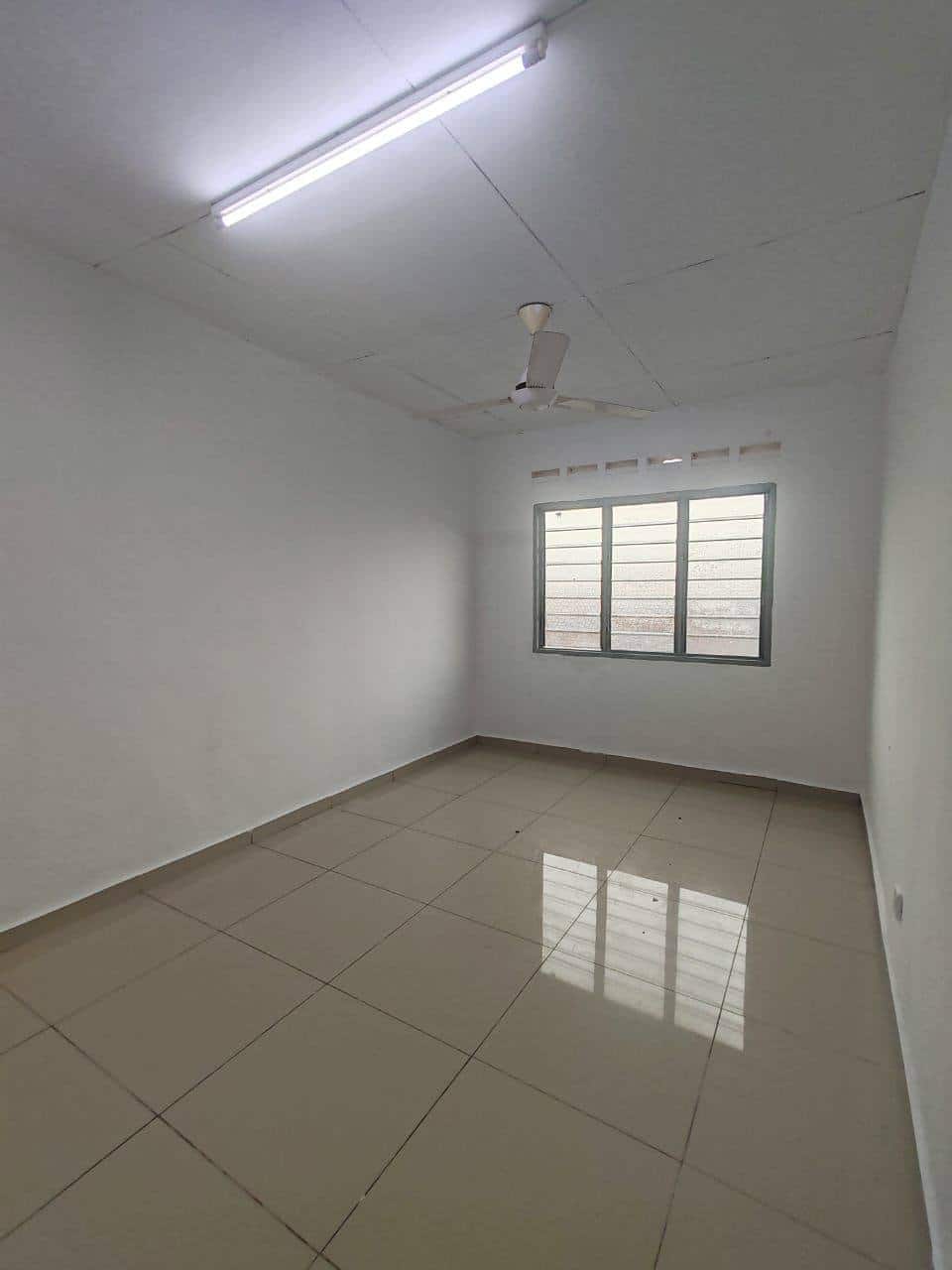 House Taman Cahaya Masai 4