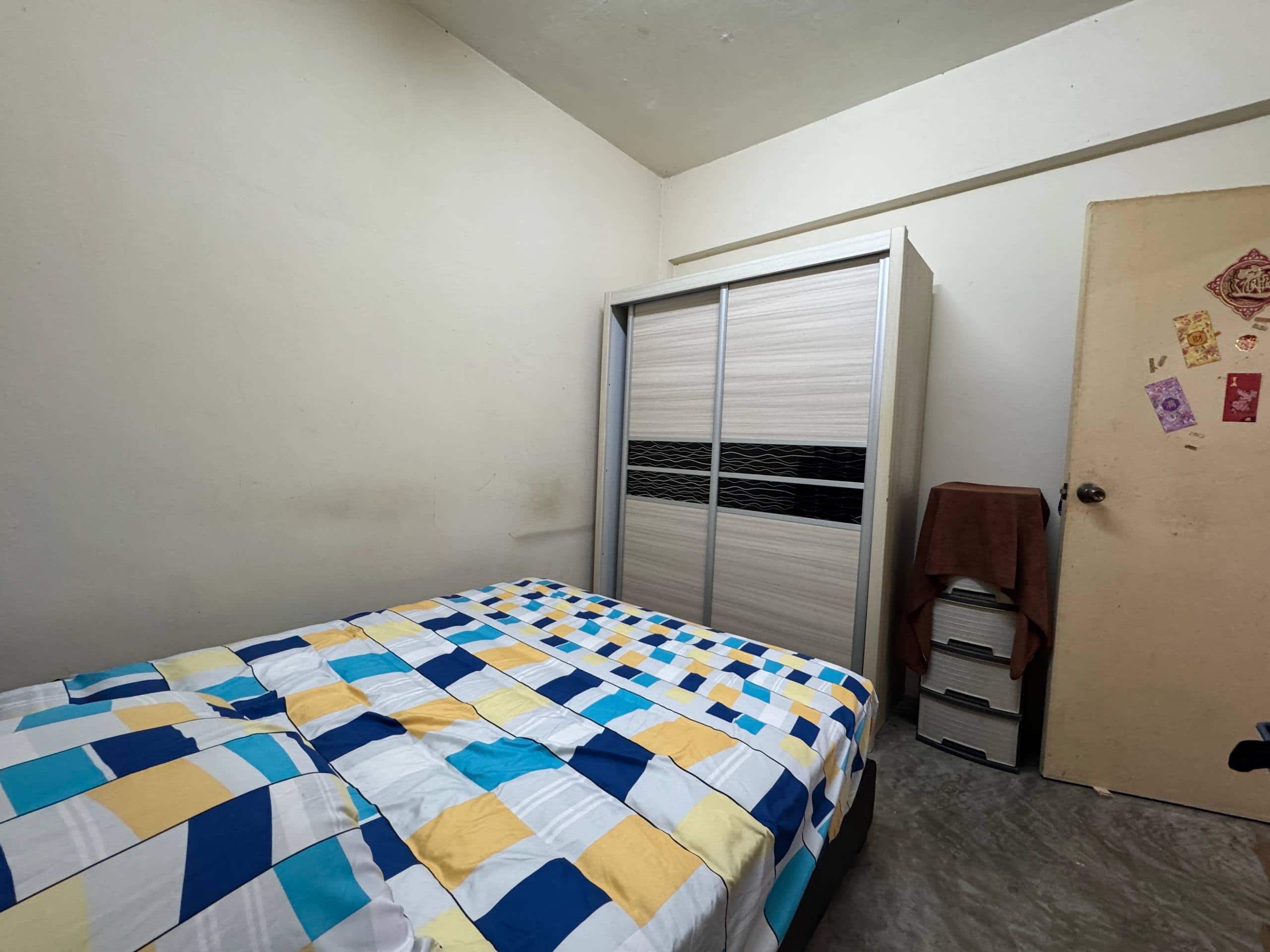 Low Cost Flat Taman Melawati 5