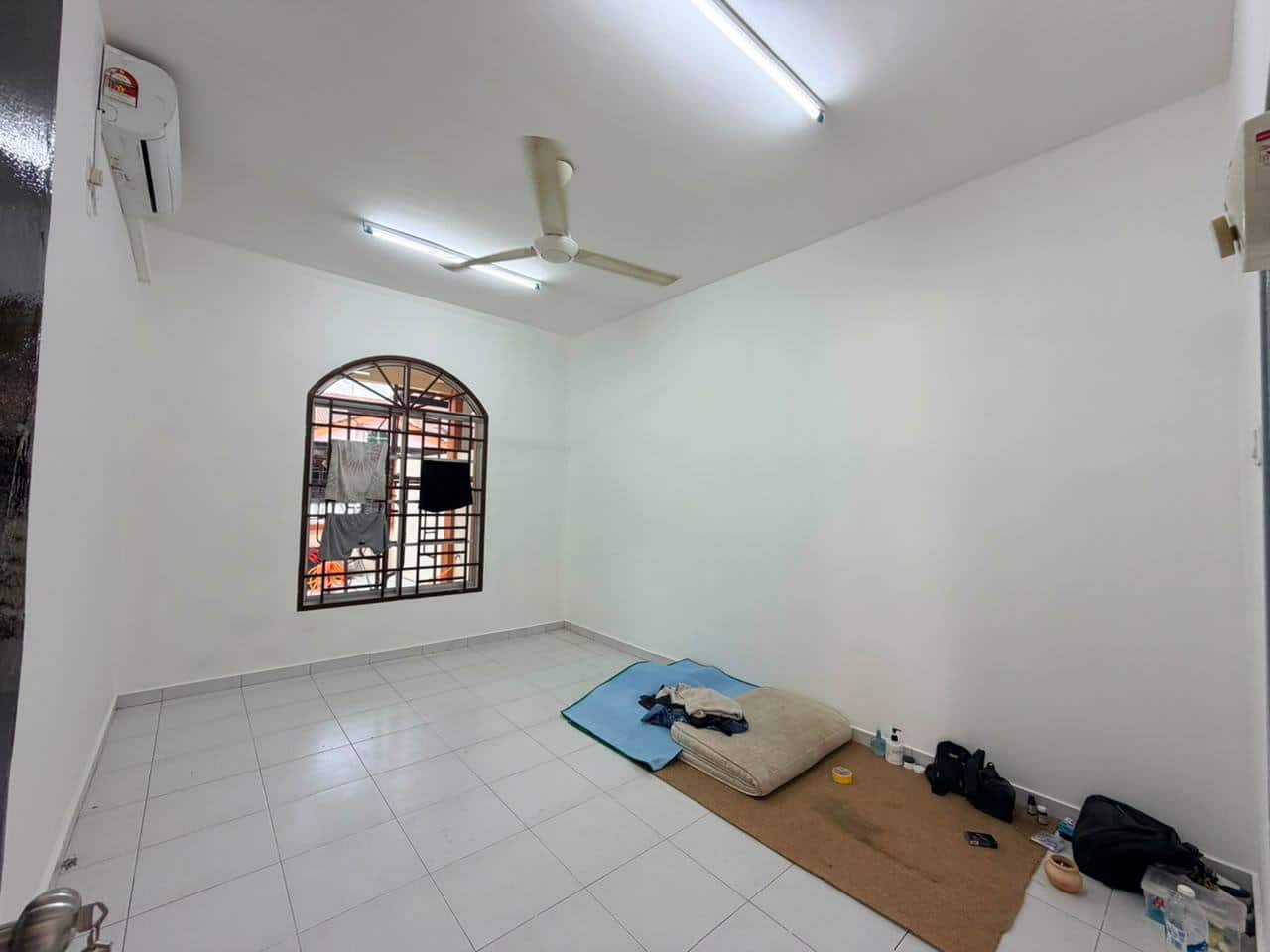 Single Storey Terrace Corner Pulai Jaya 4