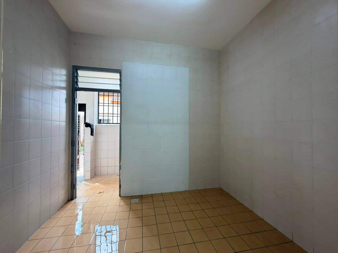 Single Storey Terrace Corner Pulai Jaya 5
