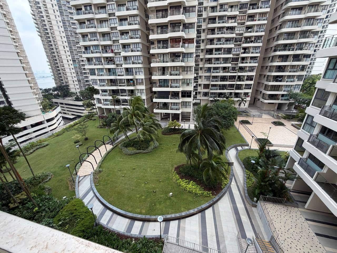 Condo Bay Point Country Garden Danga Bay 2