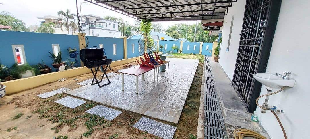 3-Storey Terrace Corner Lot Jalan Utama 6