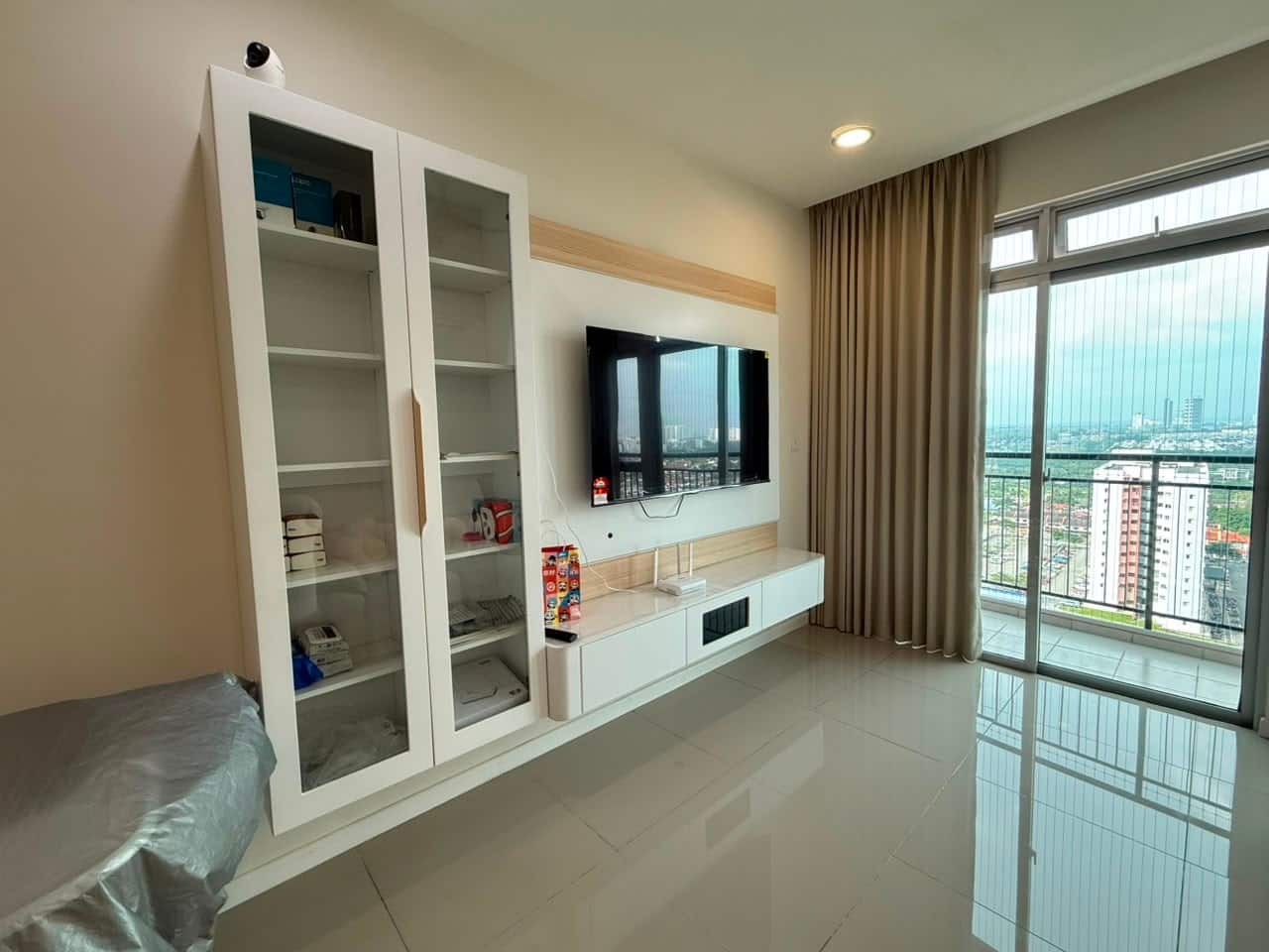 Condo One 49 Residence 1