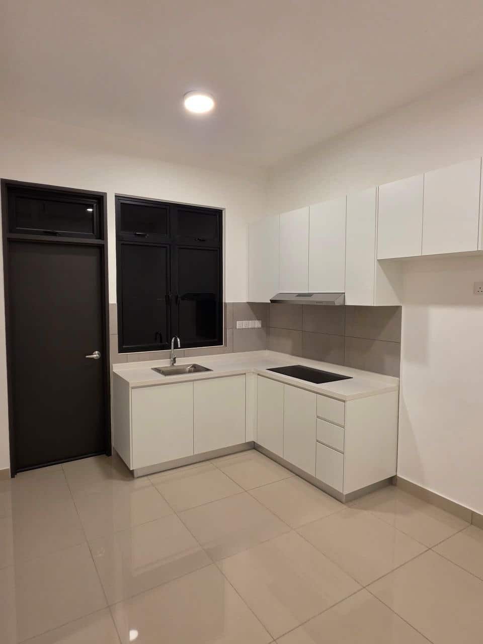 Service Apartment Meldrum Heights 1