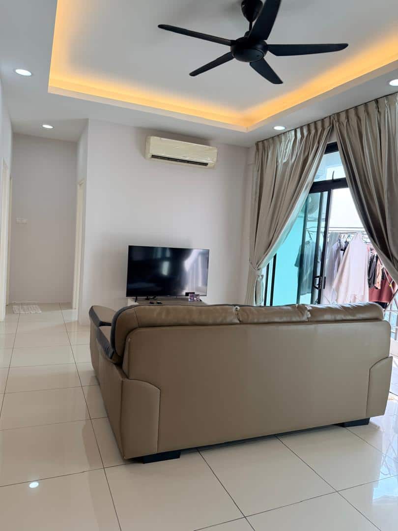 Condominium Taman Perling 2