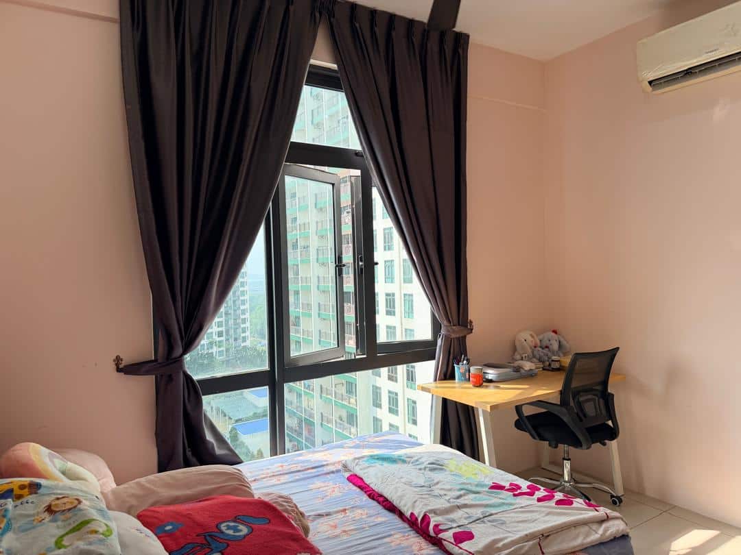 Condominium Taman Perling 4
