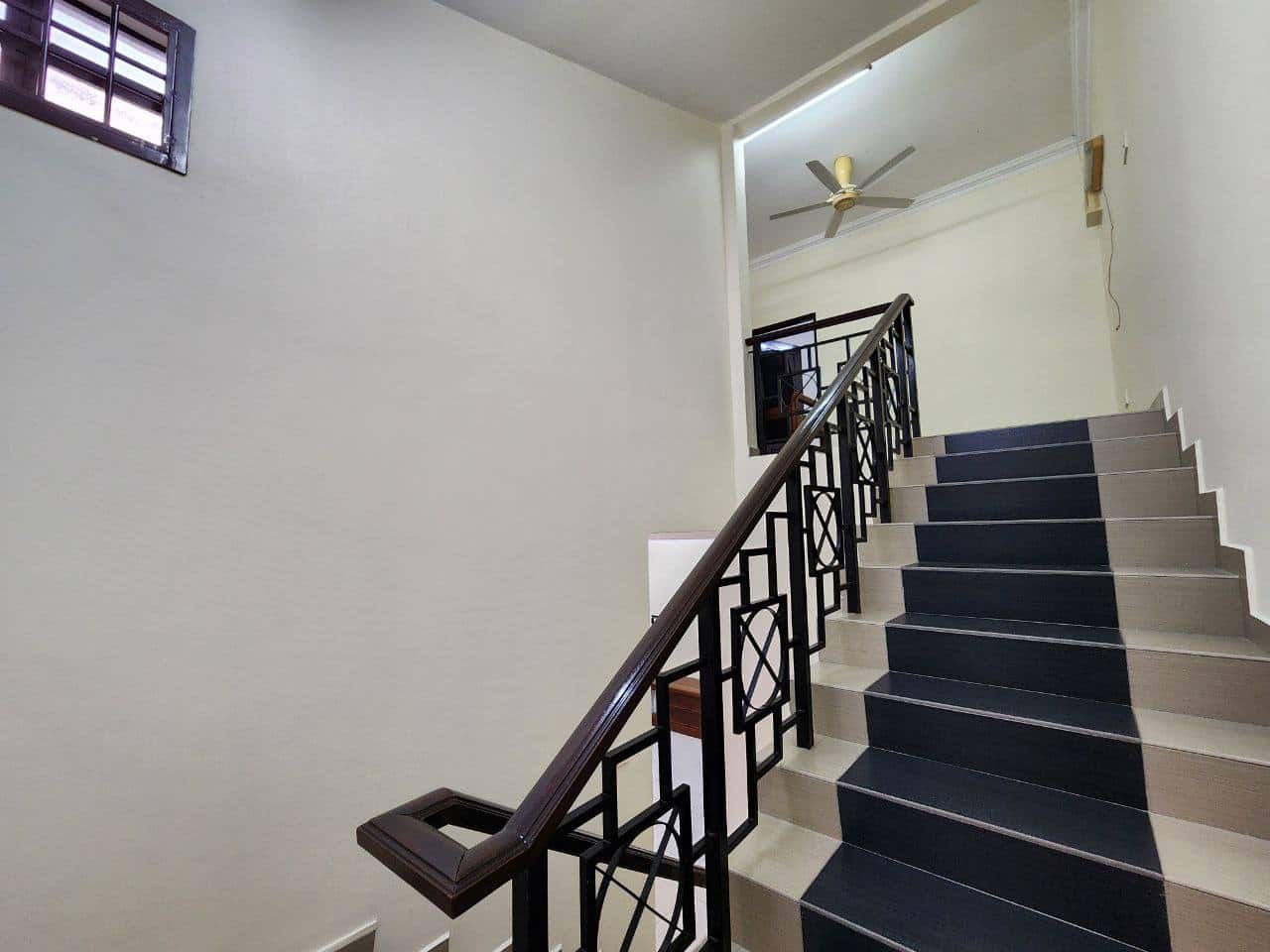 1.5-Storey Terrace House Bandar Seri Alam 2