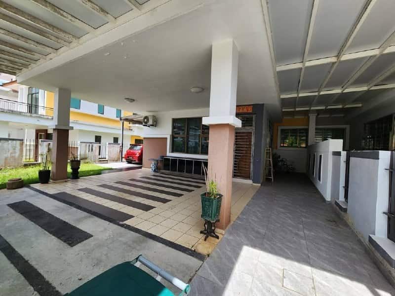 3-Storey Semi-D Bandar Seri Alam 6