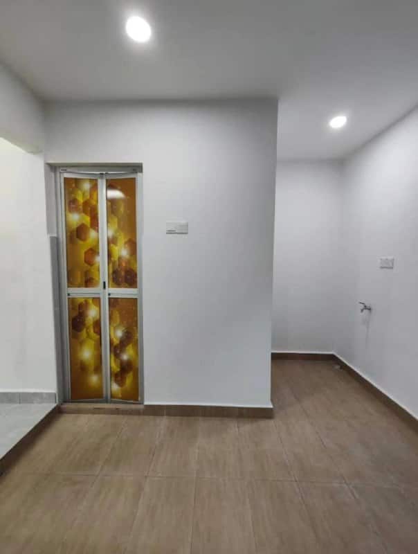 Double Storey Low Cost Hang Jebat 7