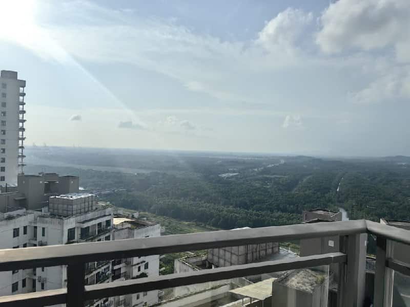 Condo Regalia Park Forest City 6