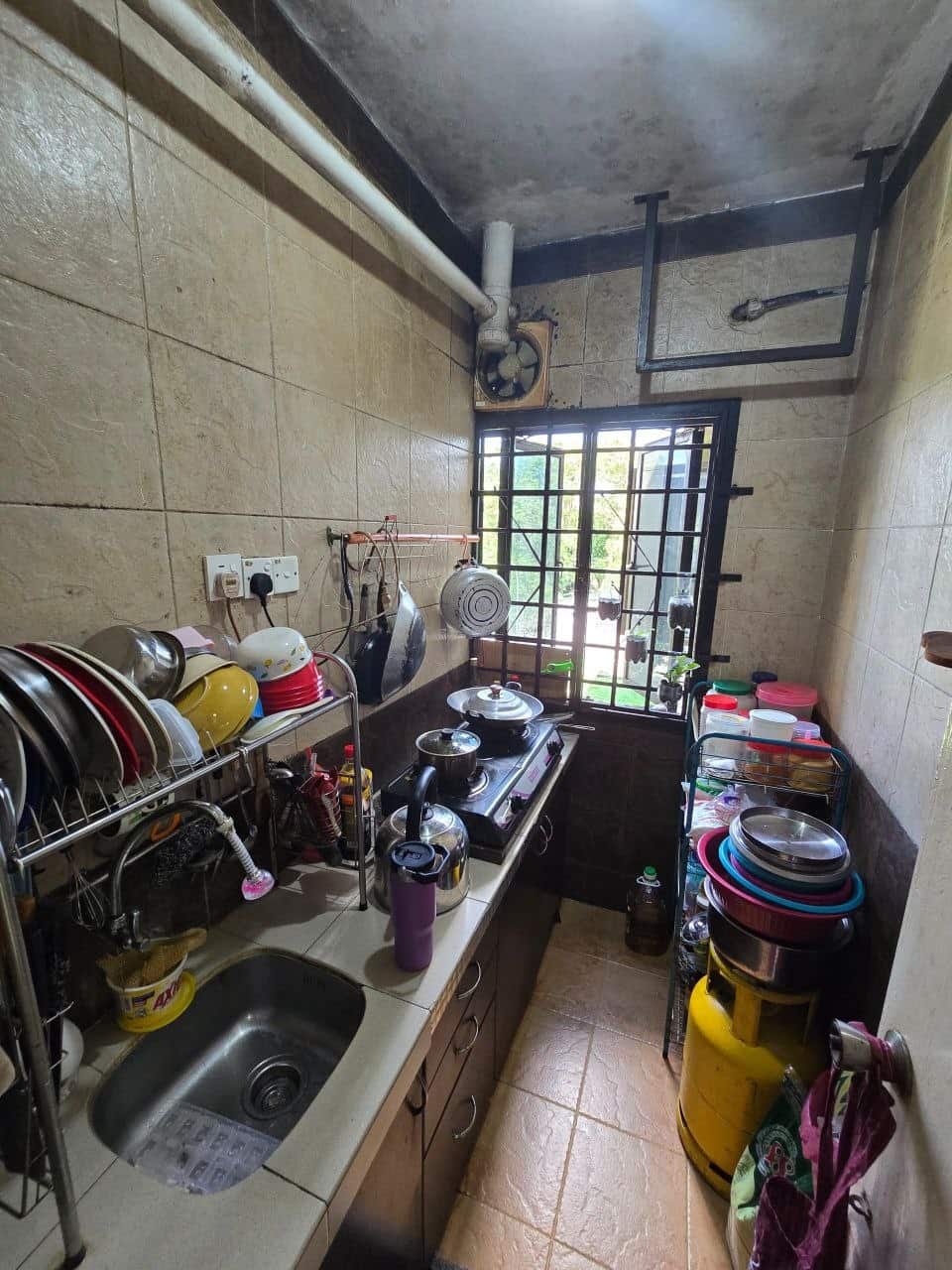 Medium Low Cost Flat Permas Jaya 5