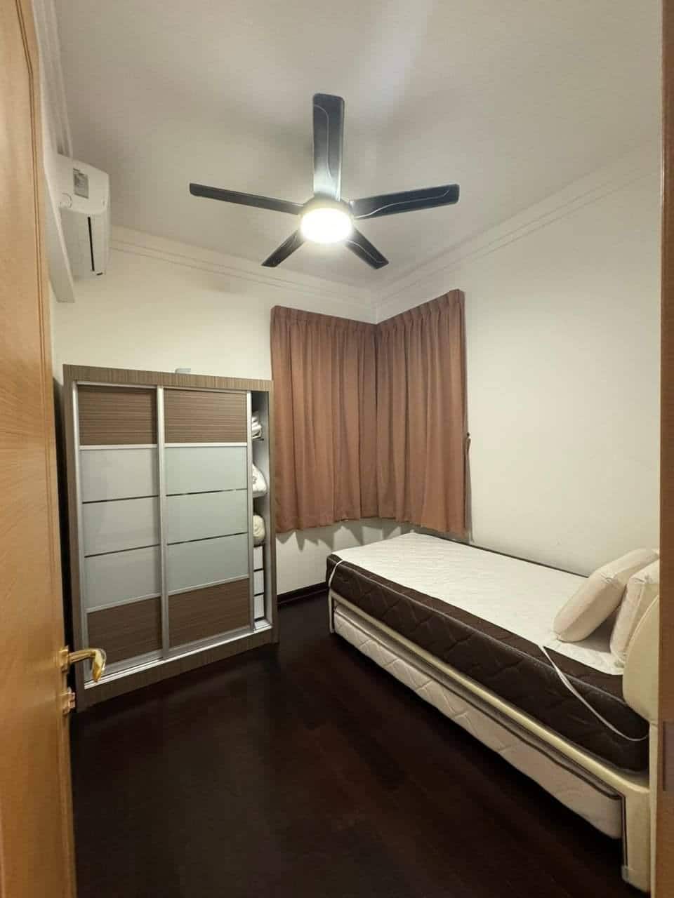 Condo R&F Princess Cove 7