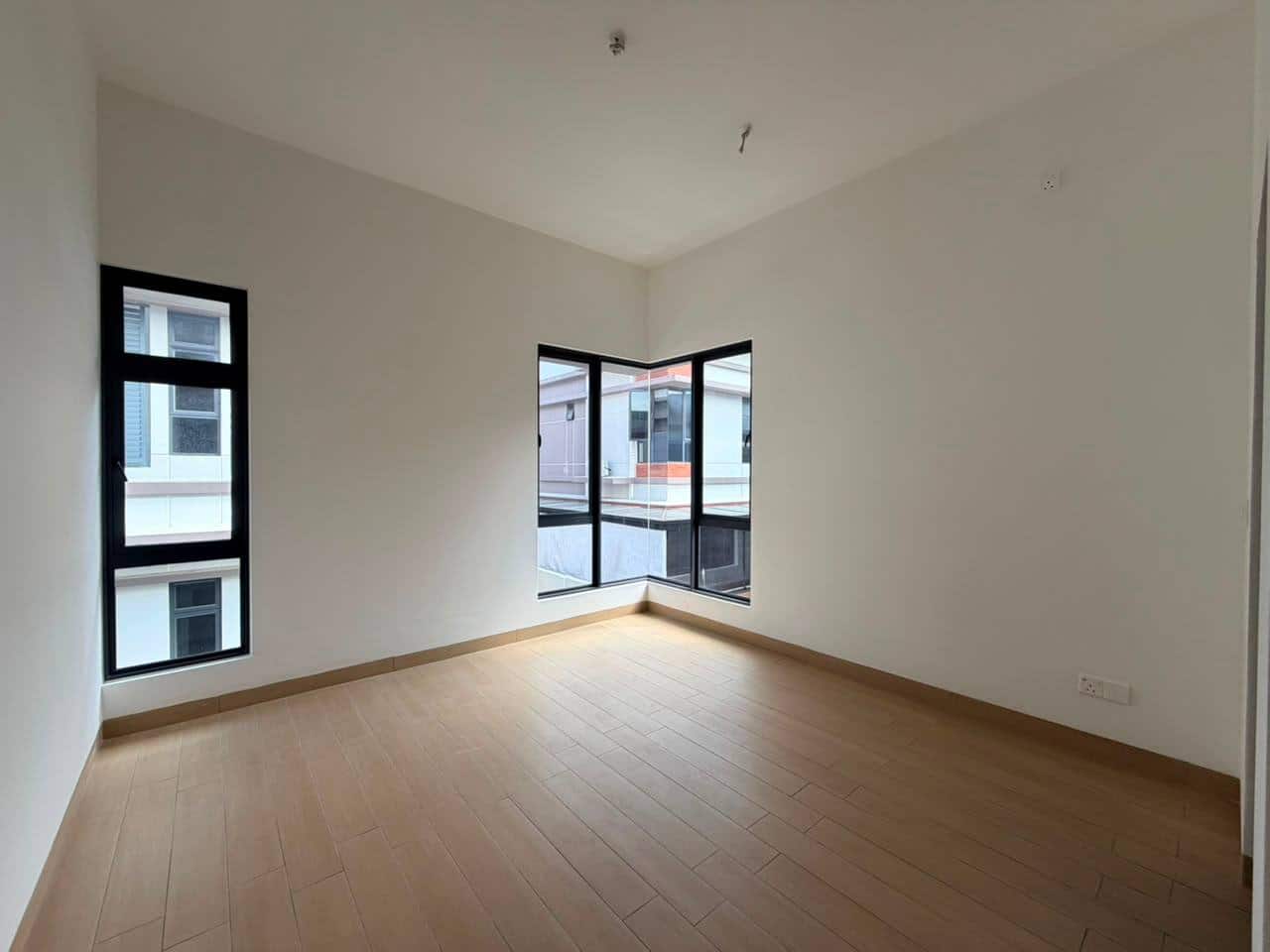 2-Storey Semi-D Uda Utama 7