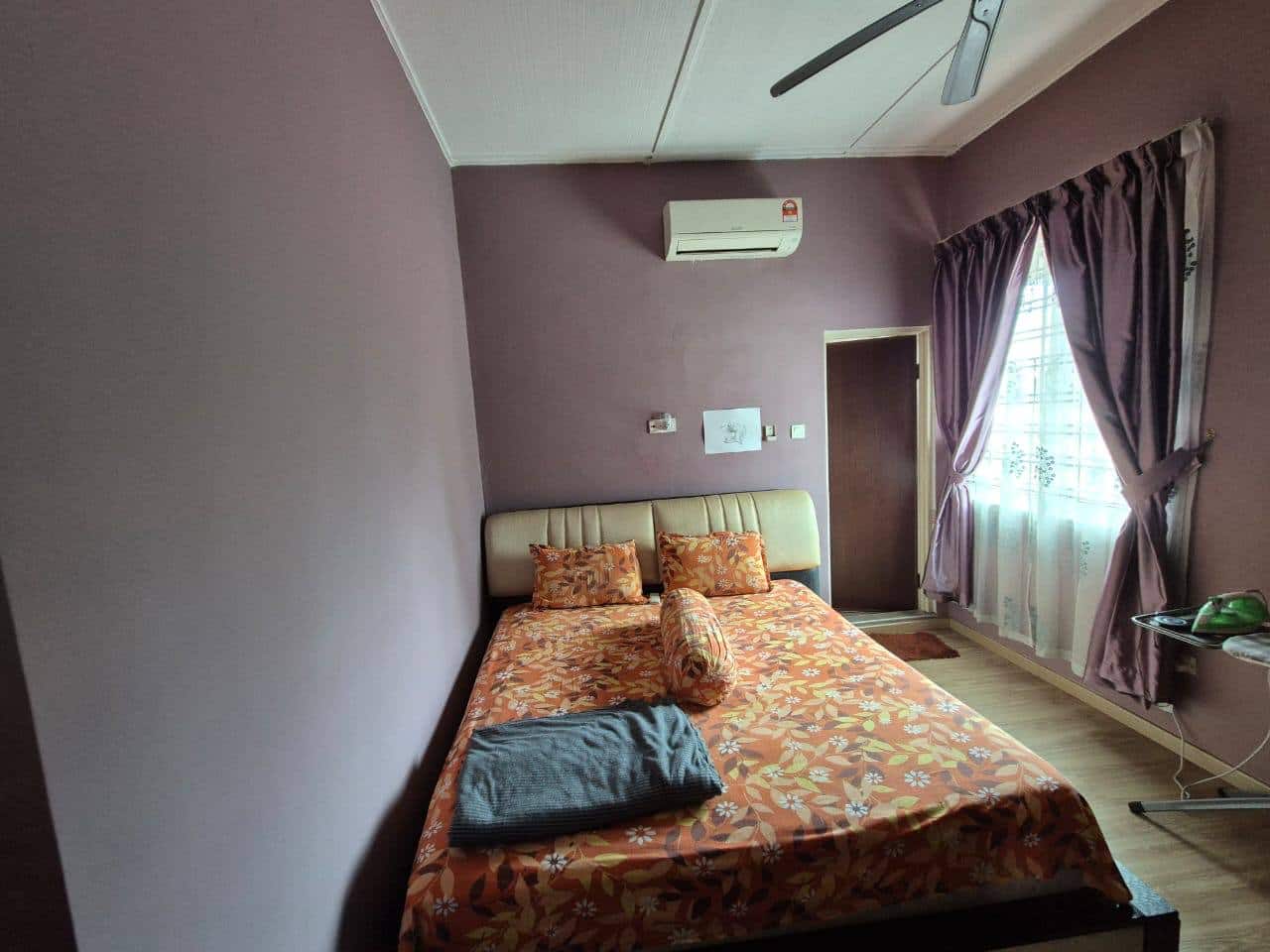 Terraced House Taman Daya 8
