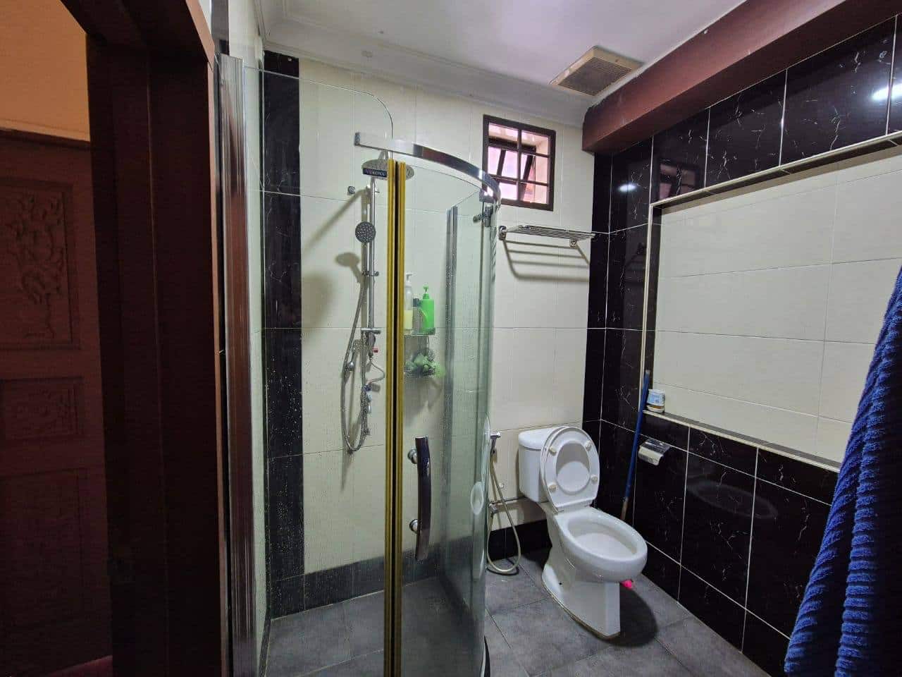 Terraced House Taman Daya 12