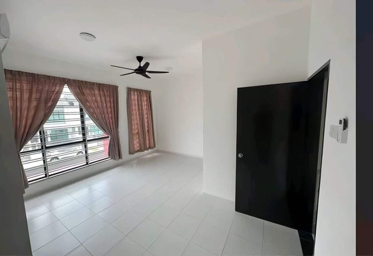 2-Storey Terrace House Austin Duta 4, Taman Austin Duta 4