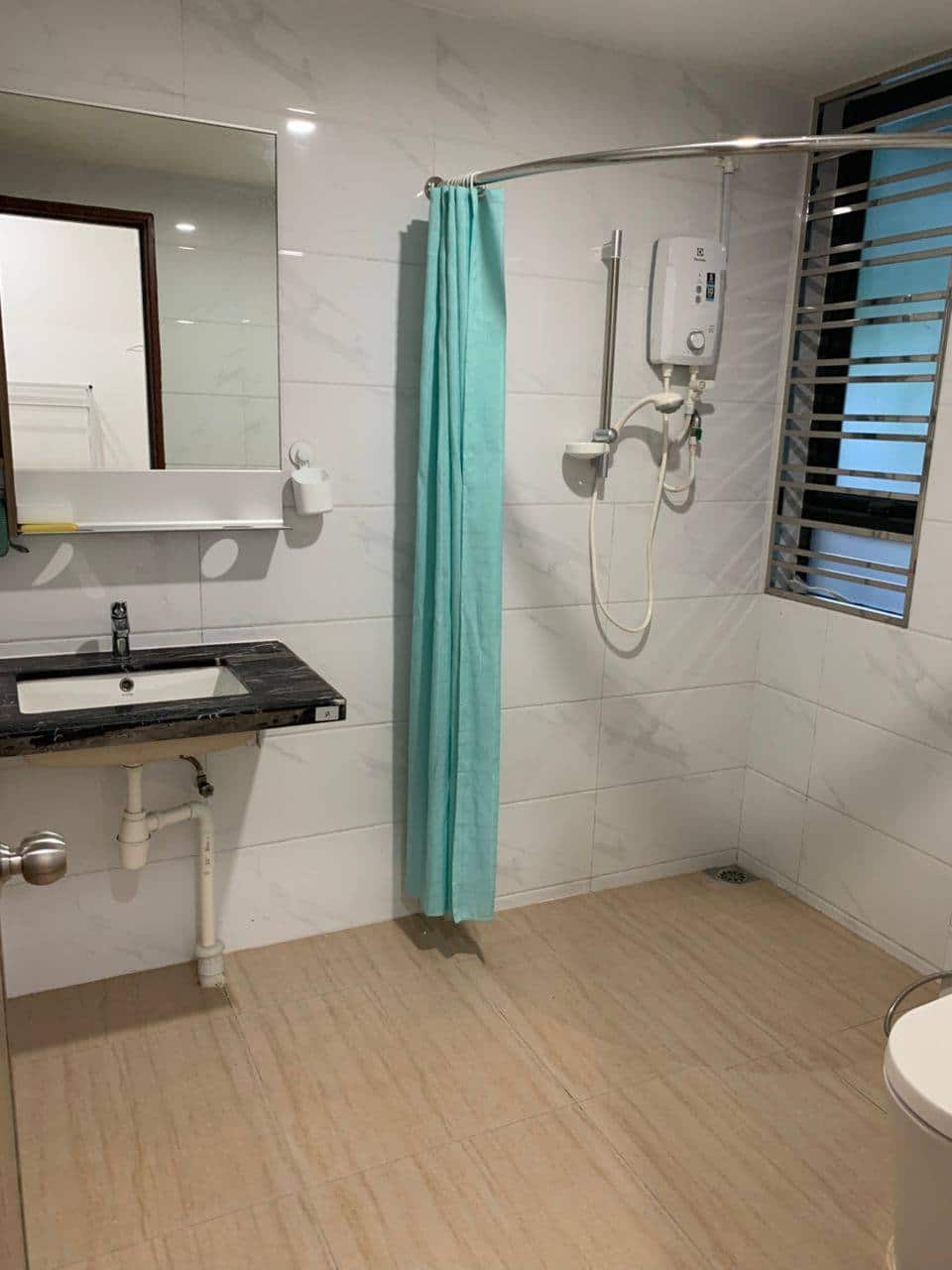 Service Apartment Persiaran Aliff Harmoni Utama 8