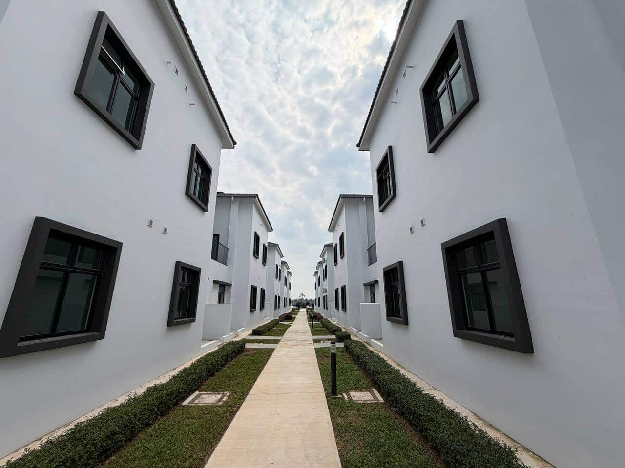 2-Storey Terrace House Eco Tropics-Fieldgates (Nora) 1