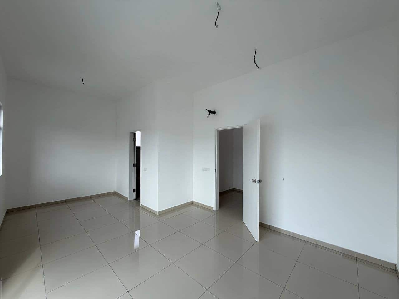 2-Storey Terrace House Eco Tropics-Fieldgates (Nora) 3