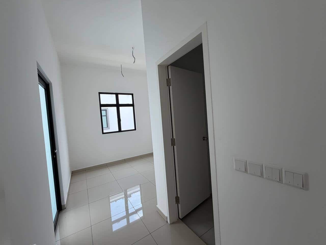 2-Storey Terrace House Eco Tropics-Fieldgates (Nora) 6