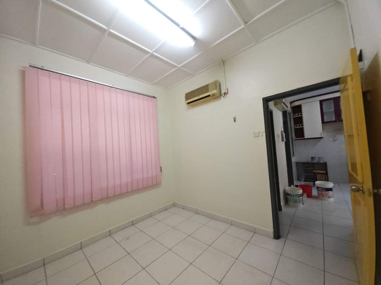 Single Storey Terraced House Bukit Impian @ Impian Emas 4