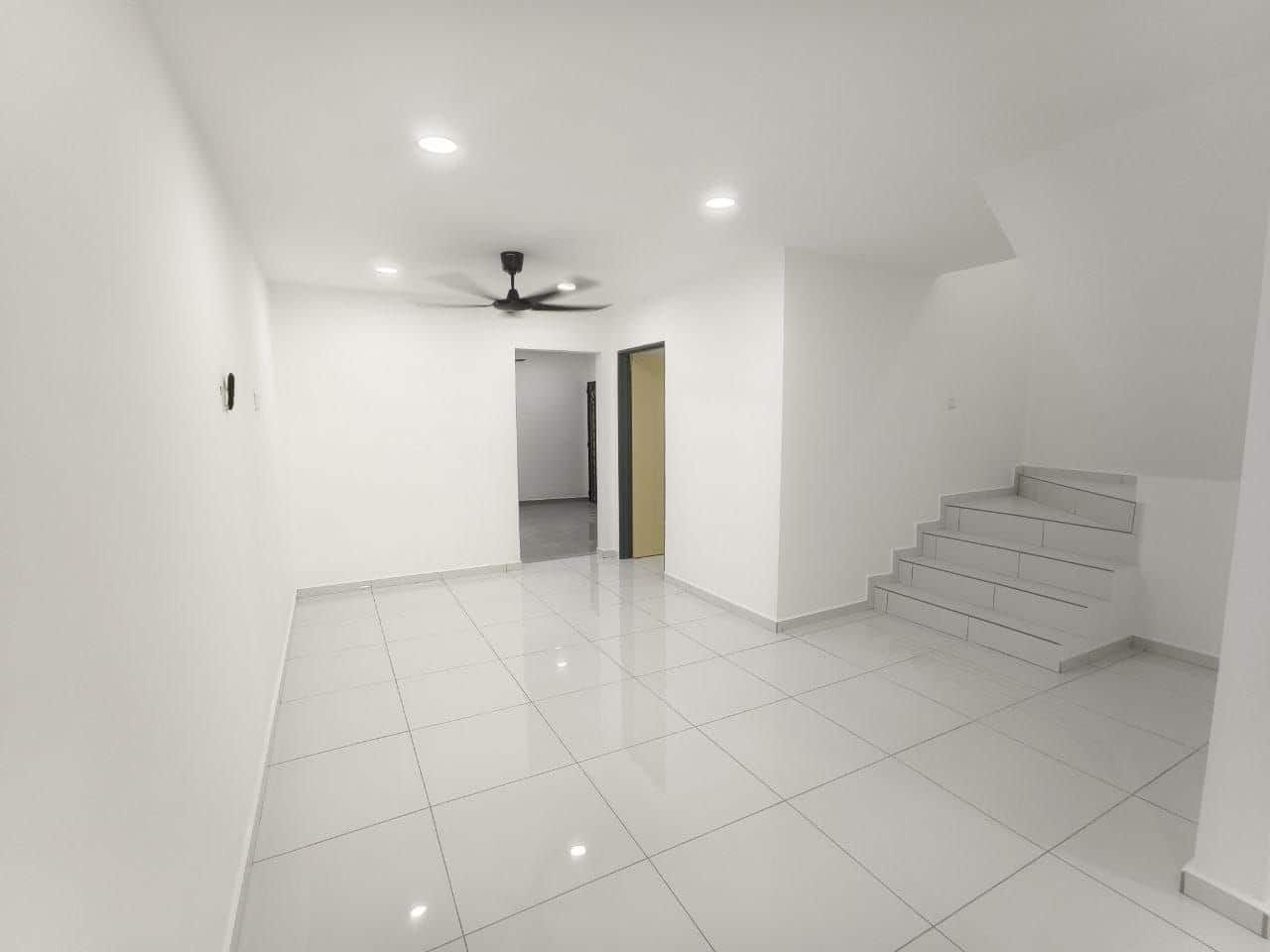 2-Storey Terrace House Taman Bukit Kempas 6
