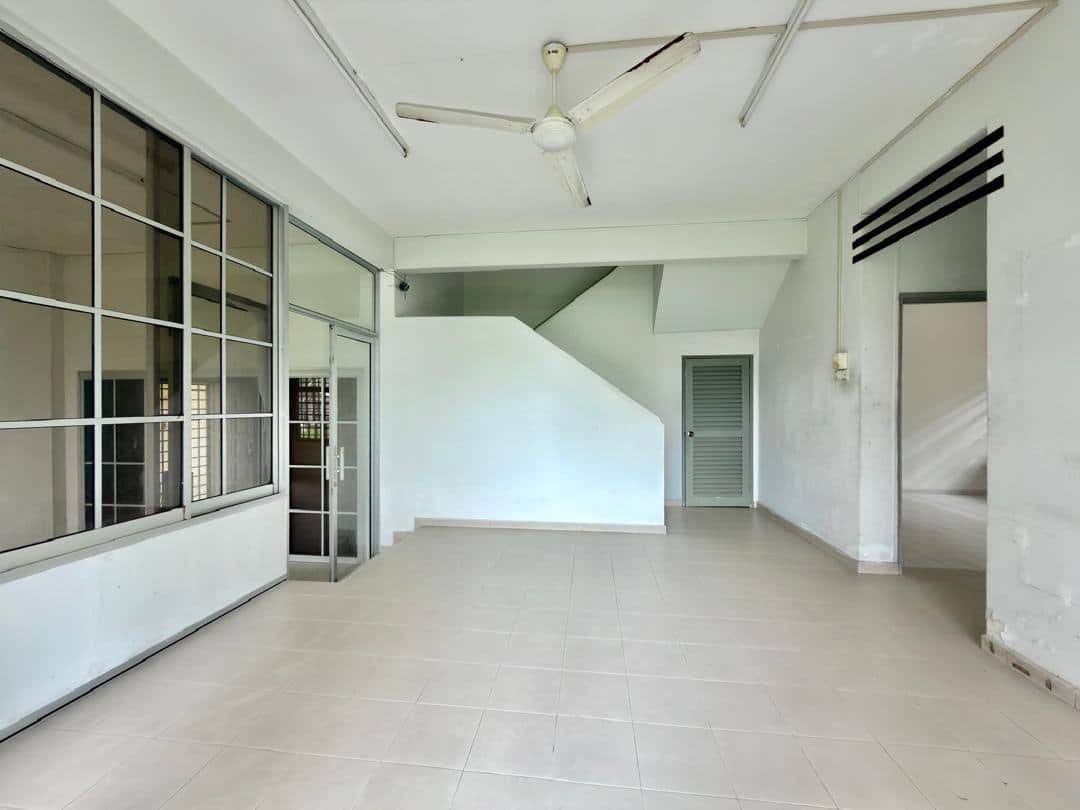 2-Storey Semi-D Corner Lot Taman Munsyi Ibrahim 7