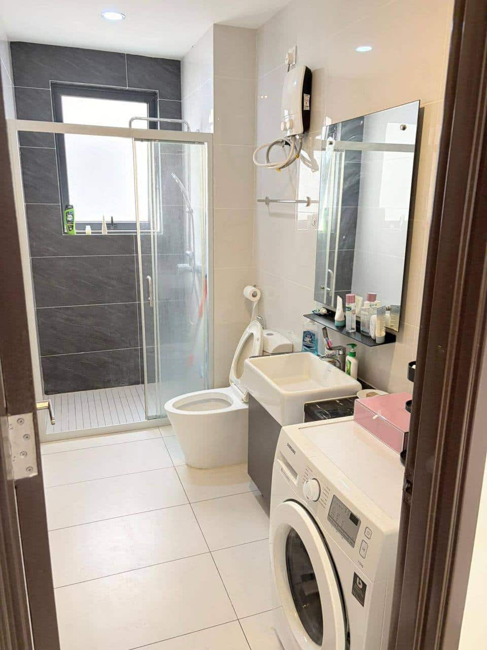 Condominium Danga Bay 10