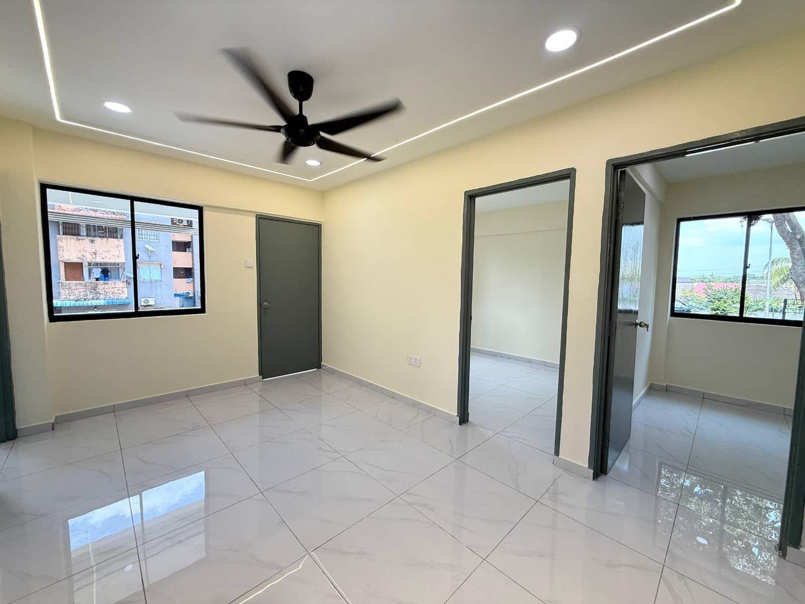 Low Cost Flat Taman Rinting 4