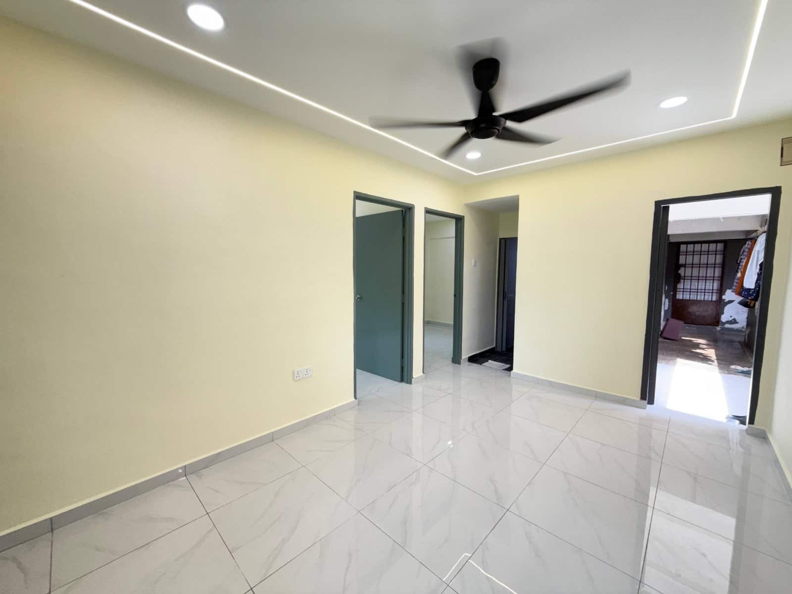 Low Cost Flat Taman Rinting 3
