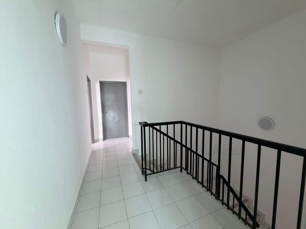 2-Storey Terrace House (End Lot) Bandar Jaya Putra 6