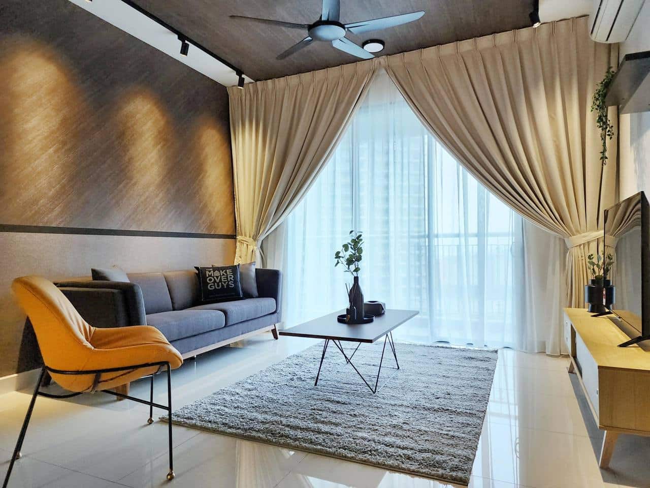 Service Apartment Setia Tropika 1