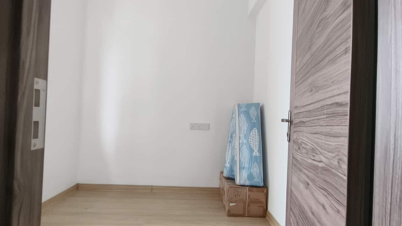 Condominium Regalia Park Forest City 8