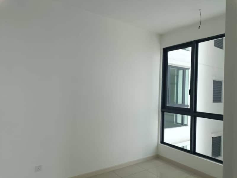 Condominium Macrolink Medini 6