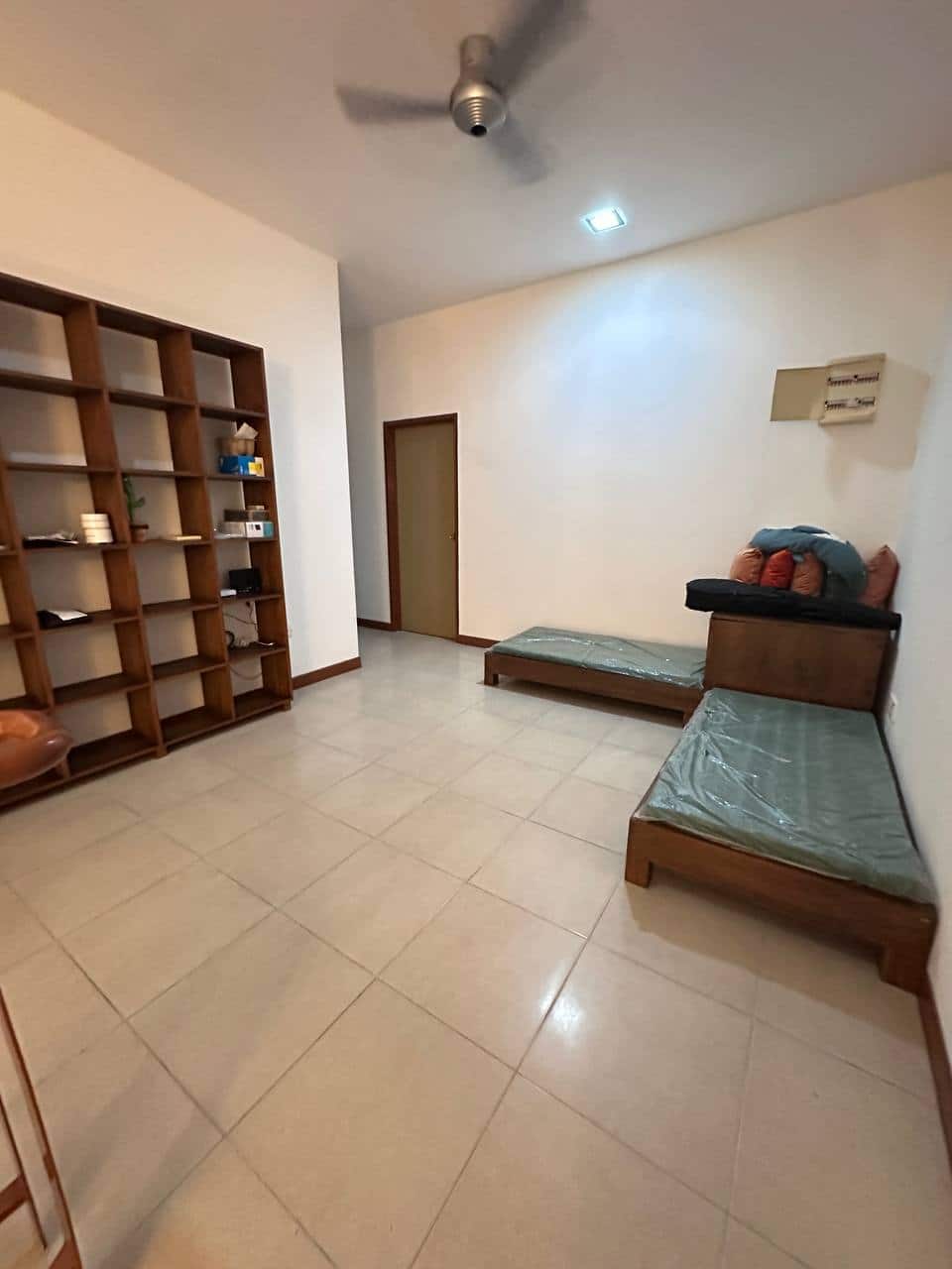 2-Storey Terrace House Taman Laguna 5