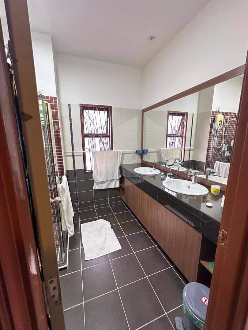 2-Storey Terrace House Taman Laguna 9