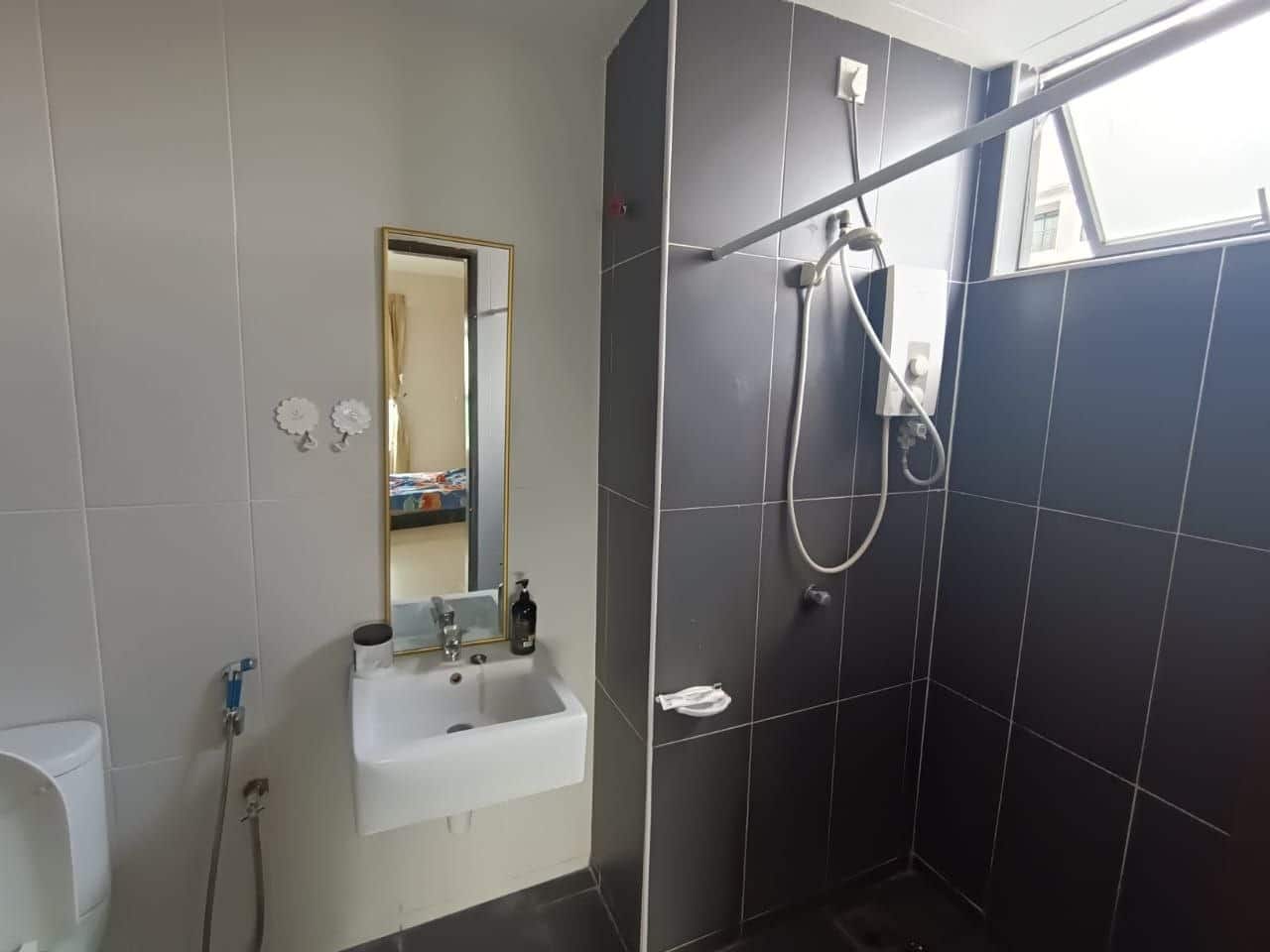 Condo Mutiara Mas 9