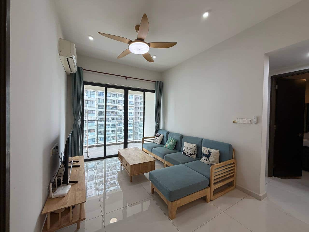 Condo Amberside Country Garden Danga Bay 3