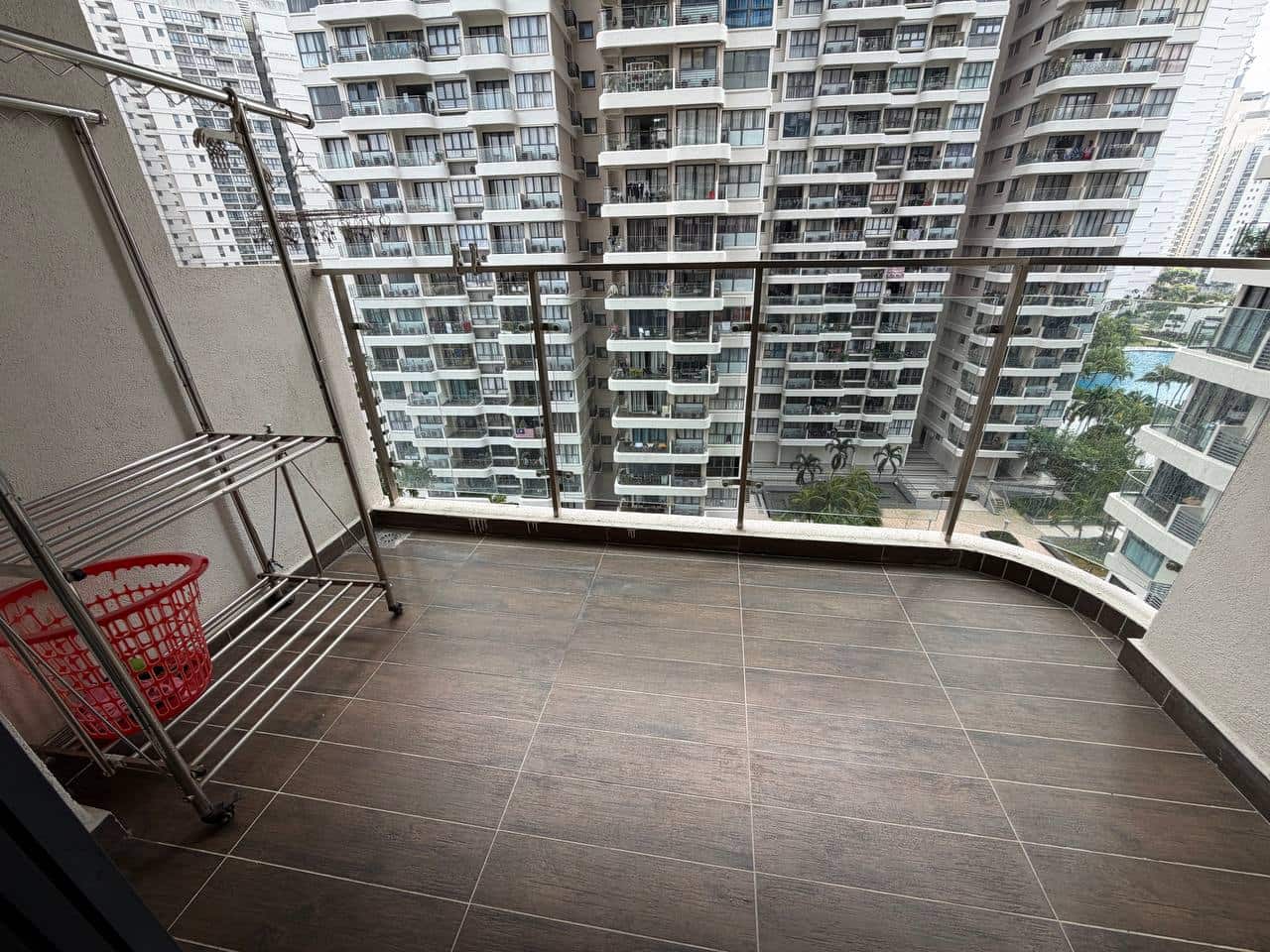 Condo Amberside Country Garden Danga Bay 7