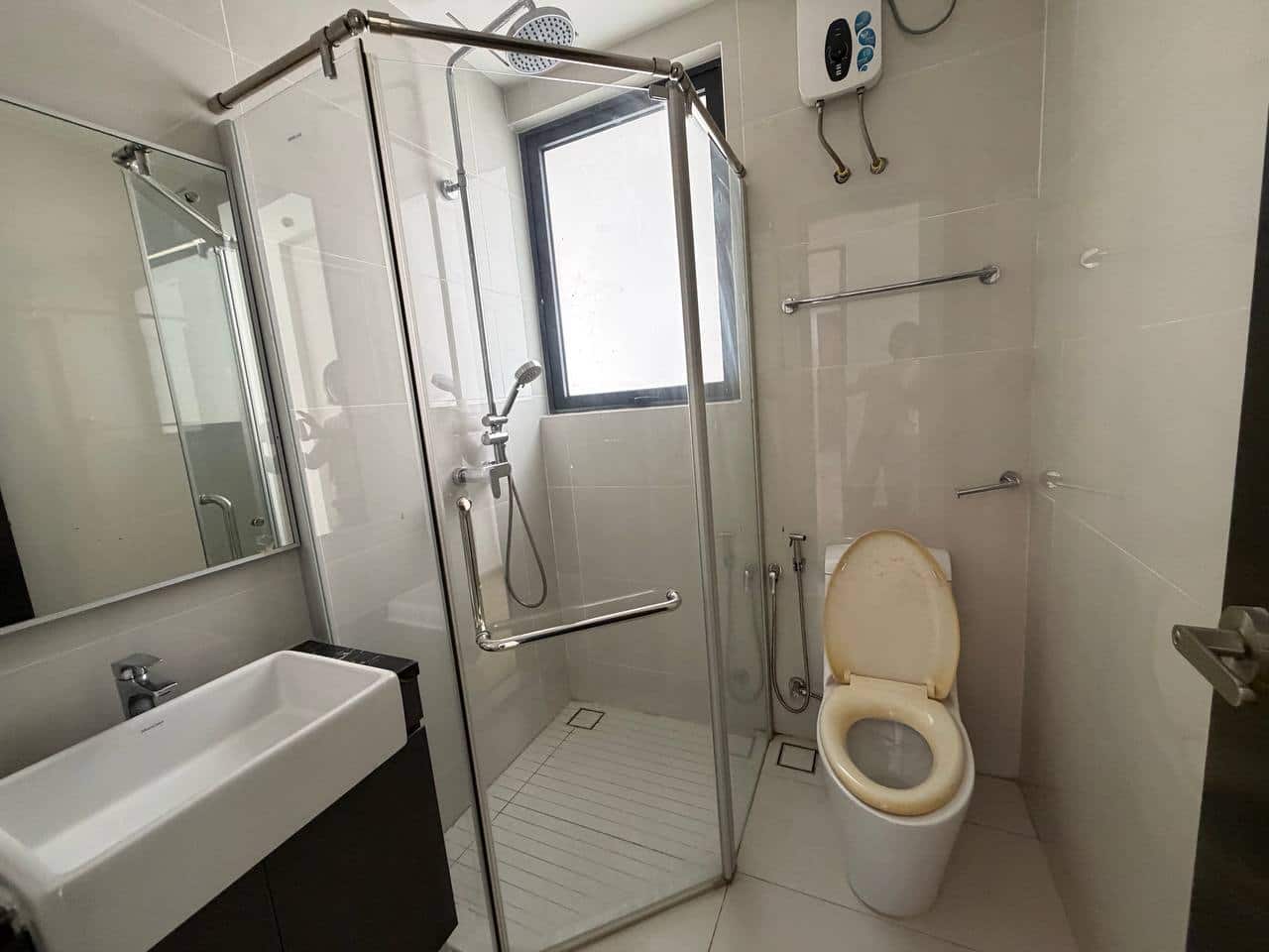 Condo Amberside Country Garden Danga Bay 9