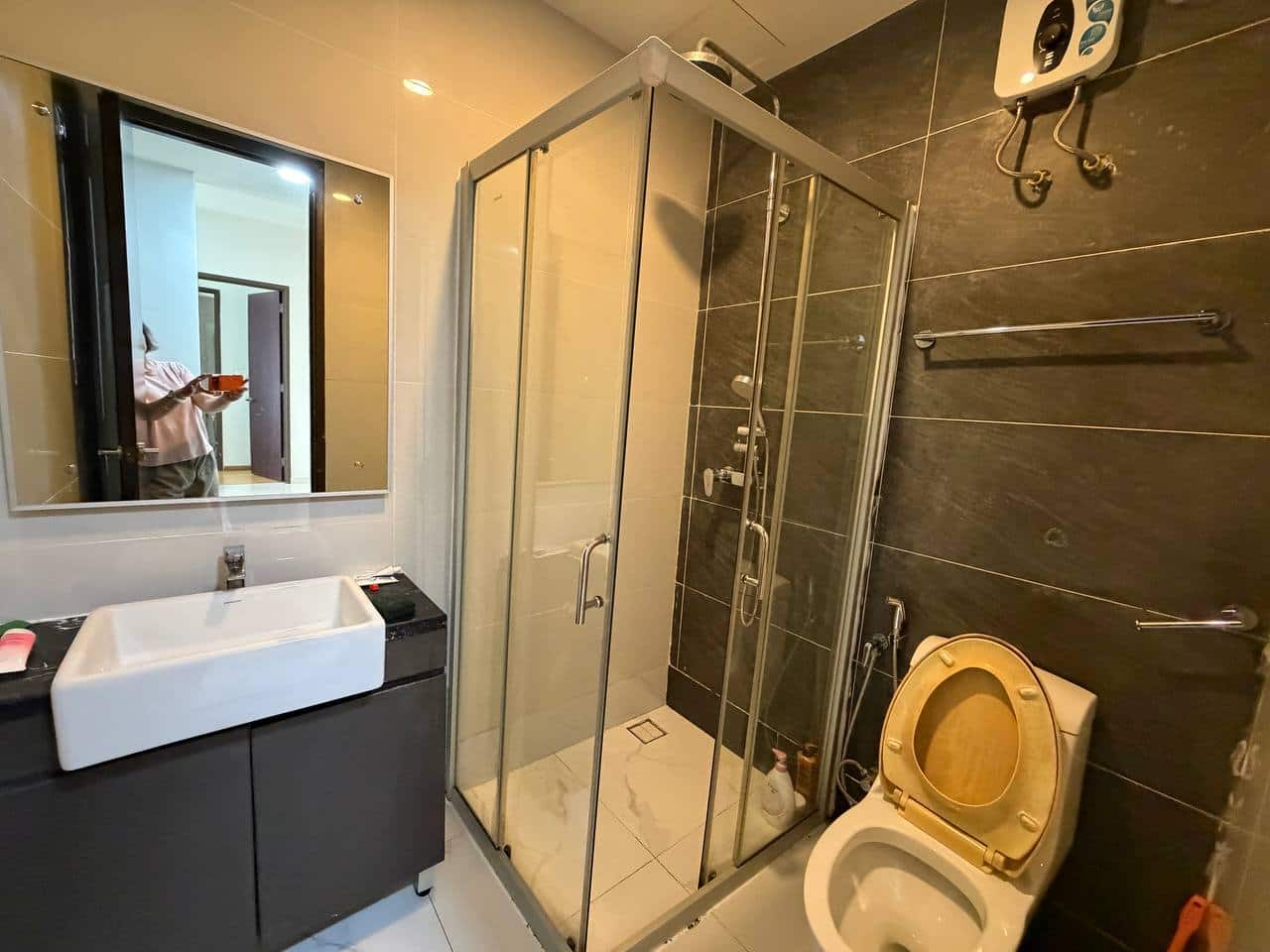 Condo Amberside Country Garden Danga Bay 10