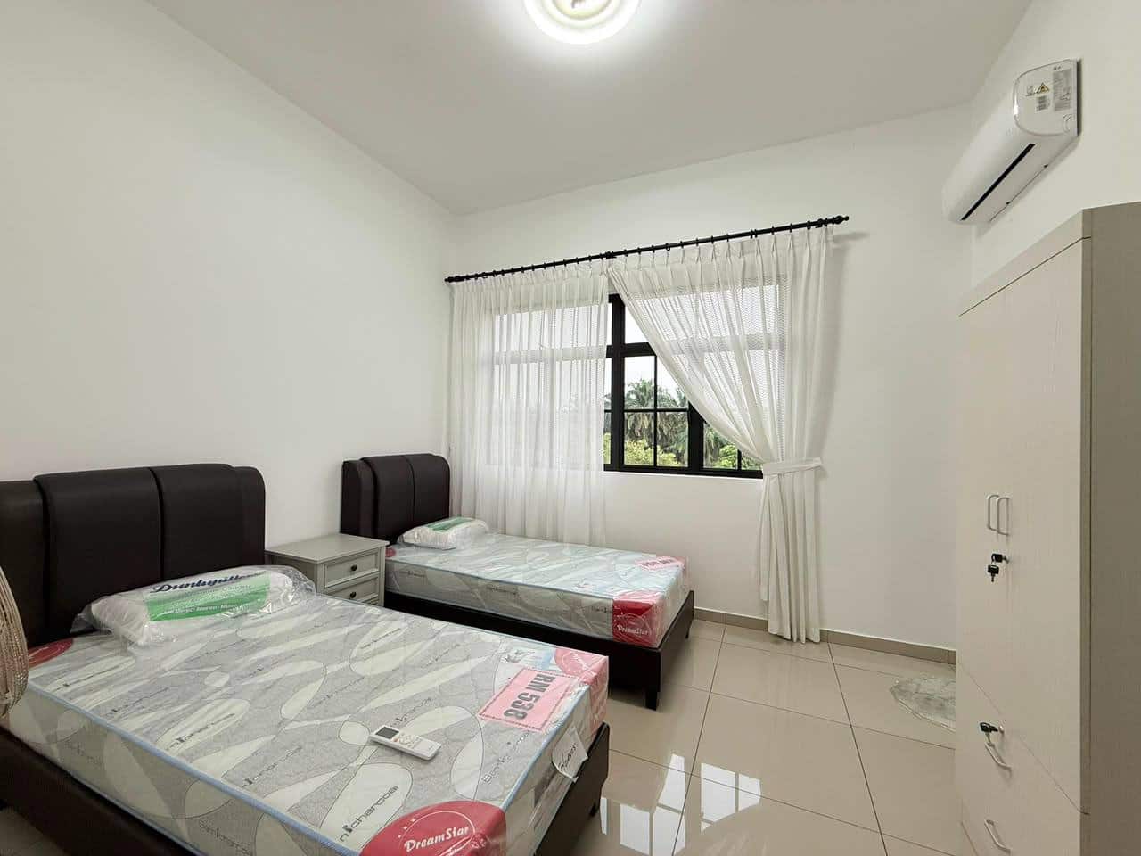 2-Storey Terrace Eco Botanic 7