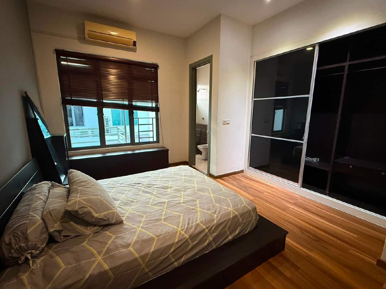 Double Story Superlink Serenity Park@East Ledang 5