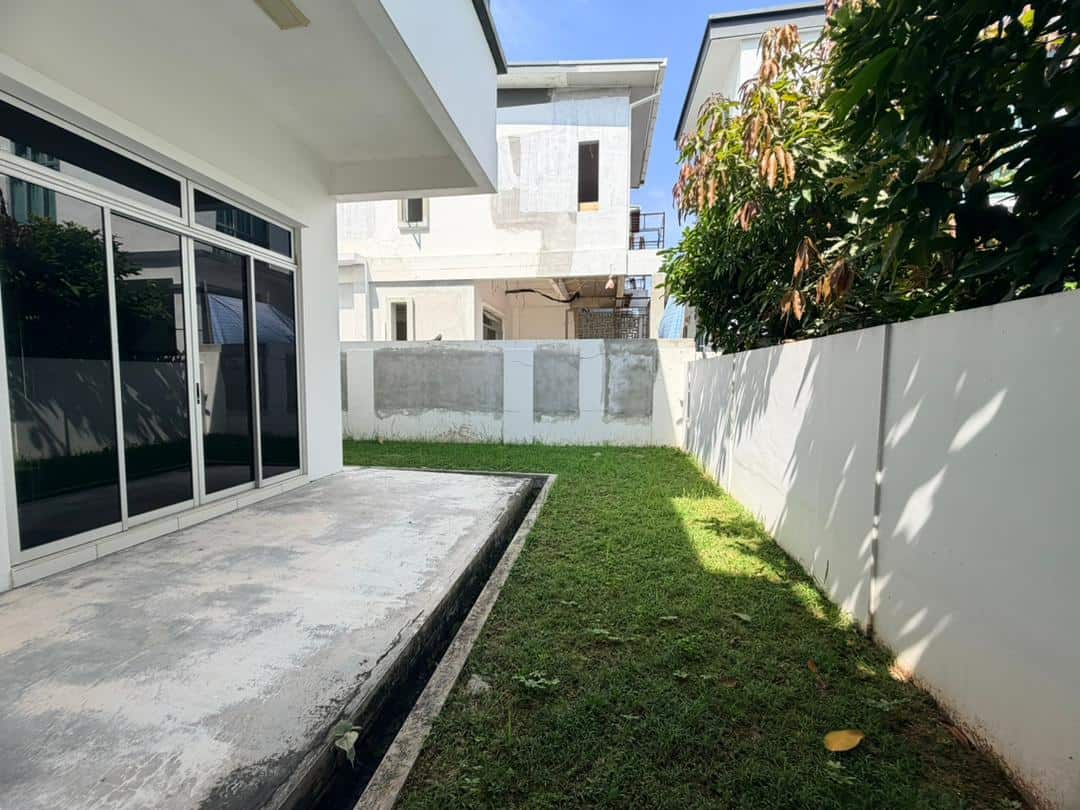 2-Storey Semi-D Nusa Duta 1 @ Nusa Bestari 5