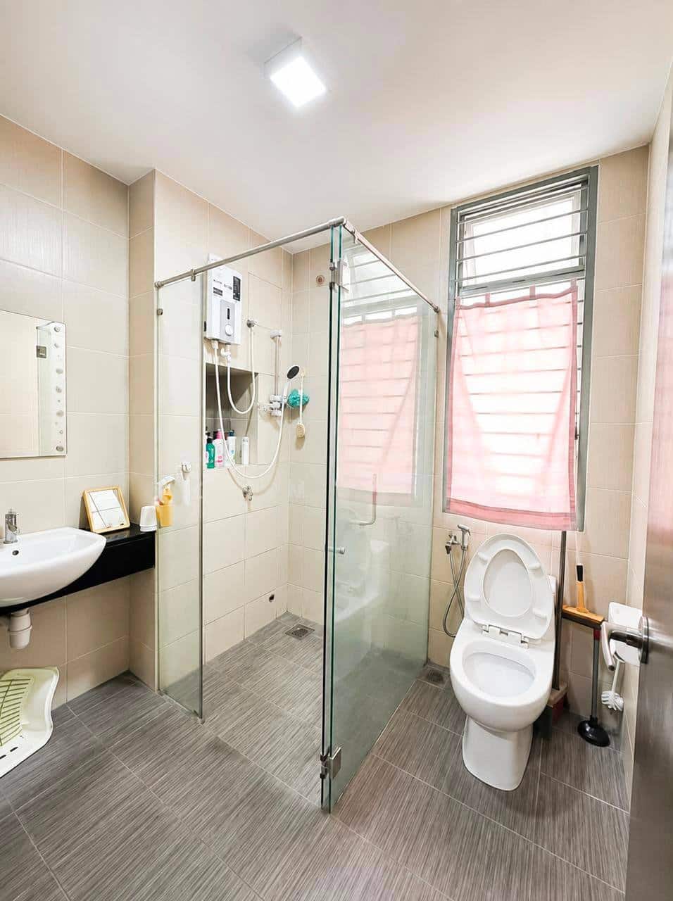 Double Storey Superlink Terrace House Nusa Idaman 7